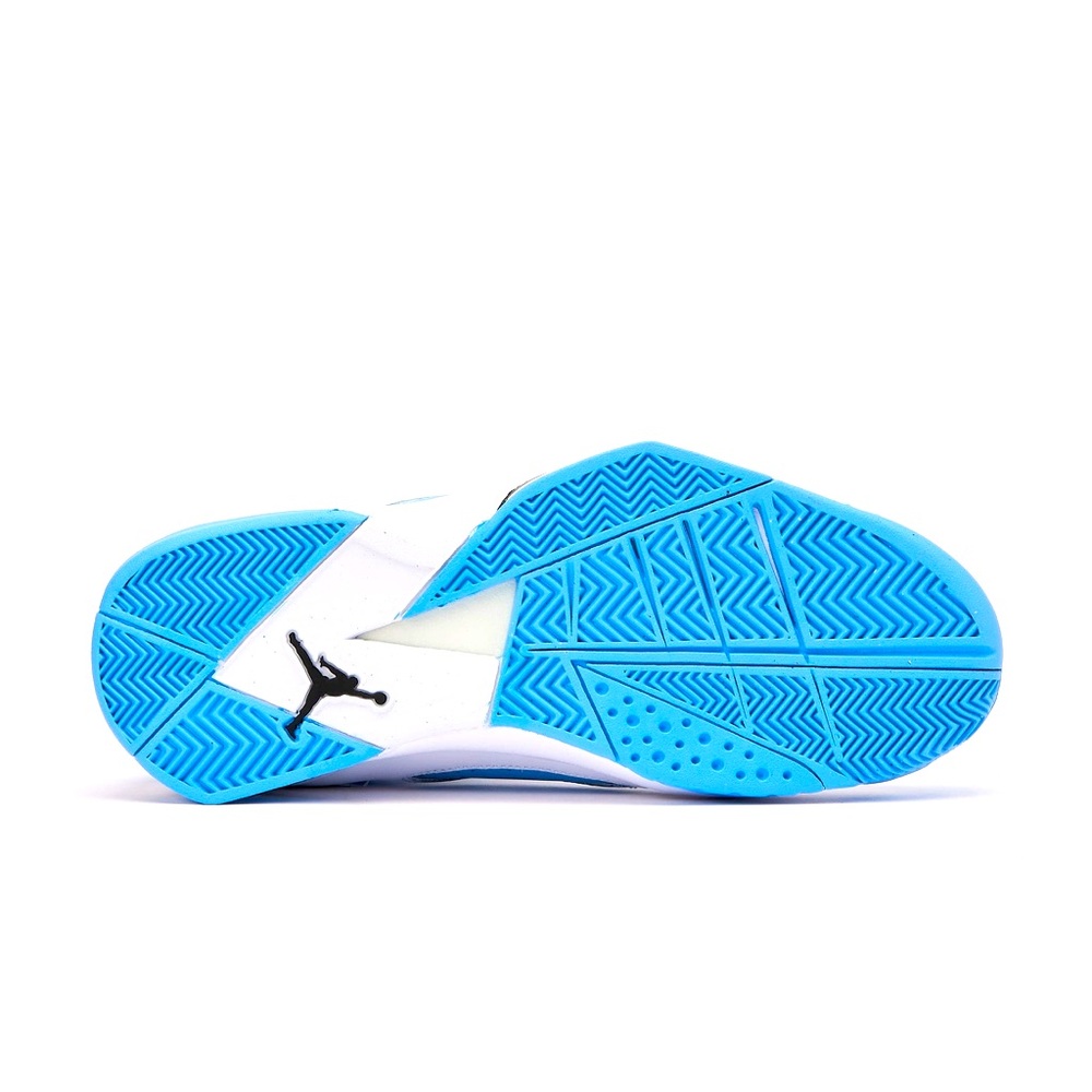 Jordan True Flight - Picture 3 of 5